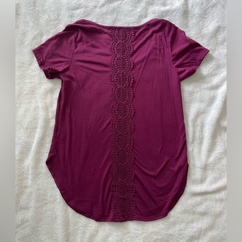 Belle Du Jour Fuchsia Short Sleeve Tee